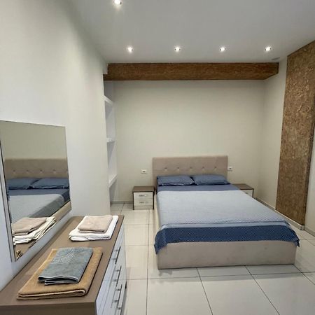 Franco Apartments Тирана Экстерьер фото