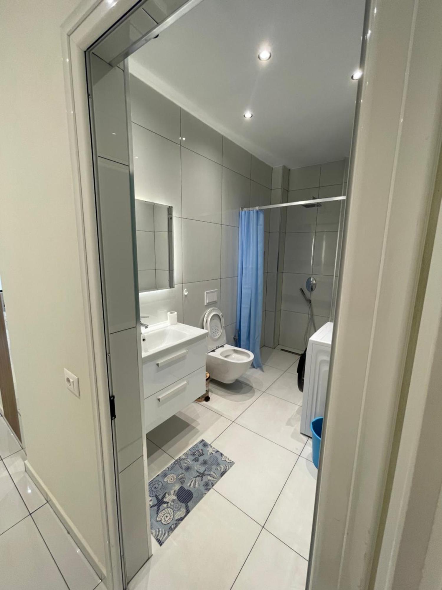 Franco Apartments Тирана Экстерьер фото