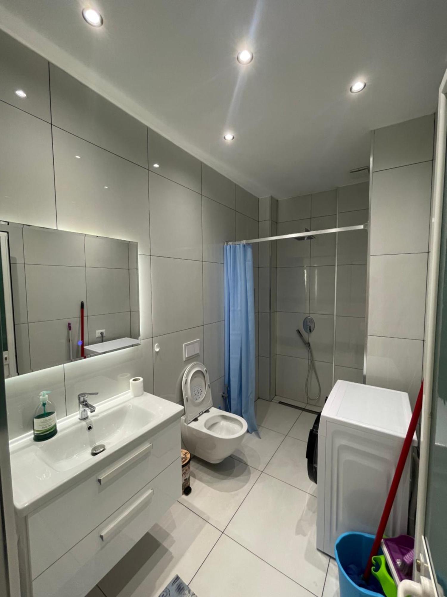 Franco Apartments Тирана Экстерьер фото